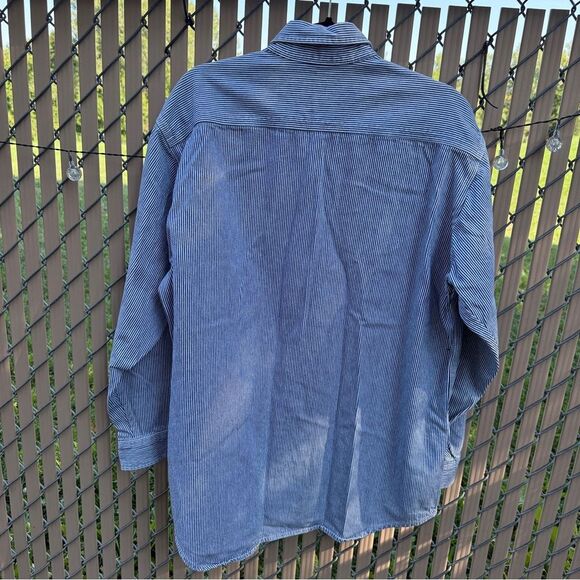 Wrangler Men's Blue Pinstripe Button Down Shirt - Picture 5 of 7